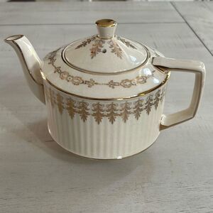 SADLER Vintage English Teapot